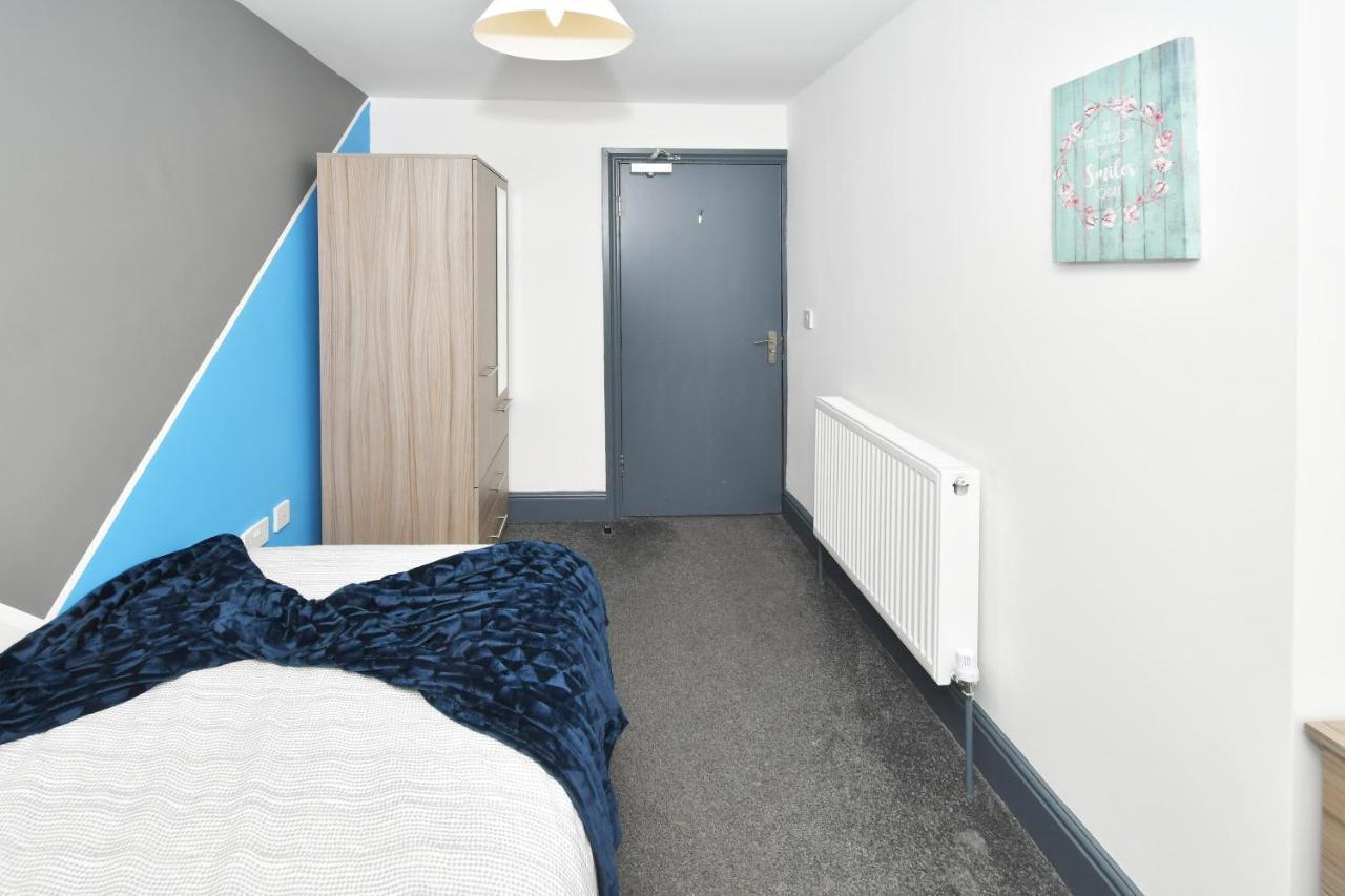 Townhouse @ Chiltern Place Newcastle Under Lyme Silverdale  外观 照片